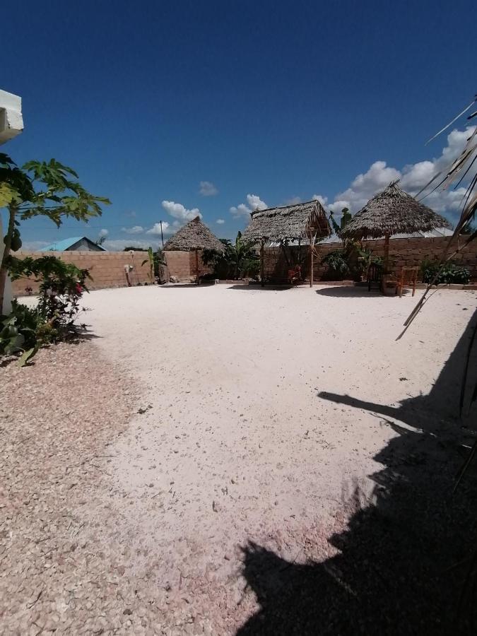 New Arisen Bungalows Bwejuu Exterior photo